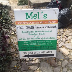 Mel's Restaurante