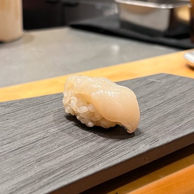 Sushi Suzuki by null