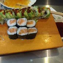 Salmon Roll