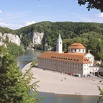 Klosterschenke Weltenburg - Bavarian Near Me - Kelheim, BY