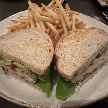 Bar Verde at Nordstrom - Roast Turkey Club - New American Near Me - Glendale, California Bar Verde at Nordstrom - Roast Turkey Club - New American Near Me - Glendale, California