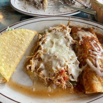 Mi Jalisco Mexican Grill - #21, taco, chilli rellano, and burrito (chicken) - Mexican Near Me - Beech Mountain, North Carolina