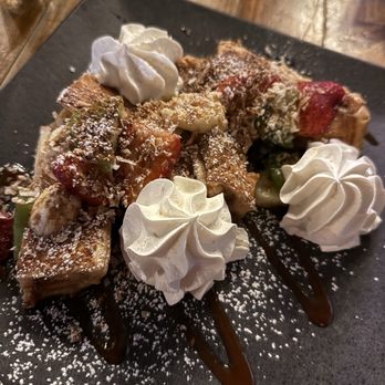 Ekelekua - Guava and Cheese French Toast - Breakfast & Brunch Near Me - Río Grande, Puerto Rico Ekelekua - Guava and Cheese French Toast - Breakfast & Brunch Near Me - Río Grande, Puerto Rico