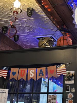 East End Bar & Grill by null