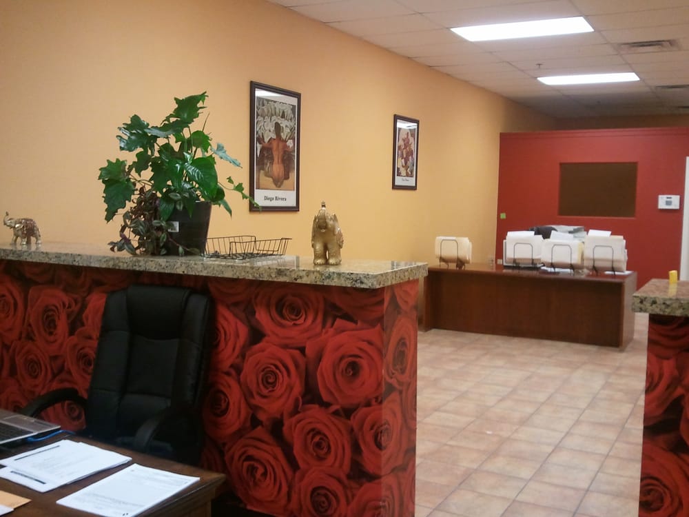 ROSAS REALTY 43430 Monroe St, Indio, California Real Estate Agents