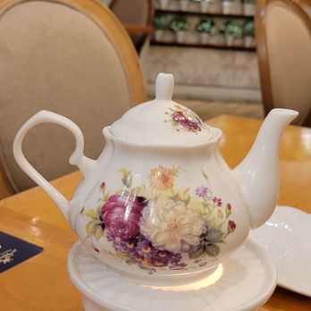 Prince Tea House - Rose lovers milk tea - Desserts Near Me - Brooklyn, New York Prince Tea House - Rose lovers milk tea - Desserts Near Me - Brooklyn, New York