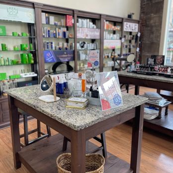 London Beauty - London Beauty Skincare Consultation - Cosmetics & Beauty Supply Near Me - Ann Arbor, Michigan London Beauty - London Beauty Skincare Consultation - Cosmetics & Beauty Supply Near Me - Ann Arbor, Michigan