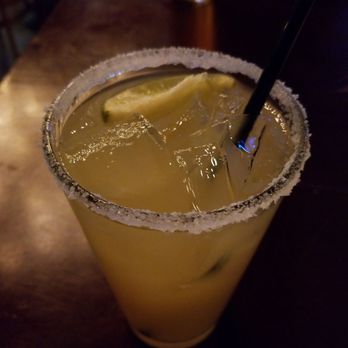 Cosmo Restobar - The bartender Vanessa has Awesome customer service. Try the salmon with rice and veggies. Delicious. Now, Margarita time. - New American Near Me - Pomona, California