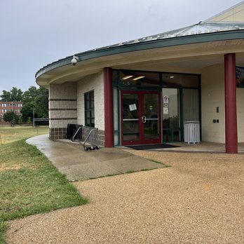 Mount Rainier Nature Center - Parks Near Me - Mount Rainier, Maryland