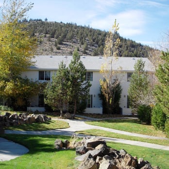 Cascadia Property Management - Two Story Townhomes - Property Management Near Me - Bend, Oregon Cascadia Property Management - Two Story Townhomes - Property Management Near Me - Bend, Oregon