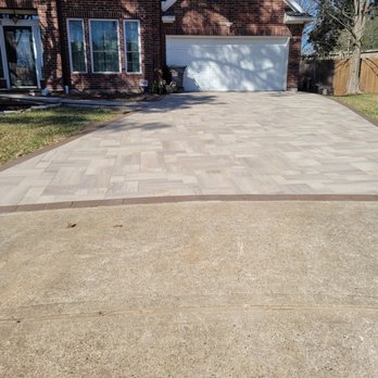System Pavers - Finished driveway. - Landscaping Near Me - Houston, Texas System Pavers - Finished driveway. - Landscaping Near Me - Houston, Texas