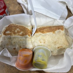 Charles Fast Foods & Taco Grill - Trying the burrito