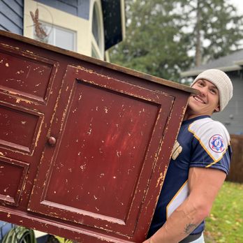 Cast Iron Moving - Movers Near Me Cast Iron Moving - Movers Near Me