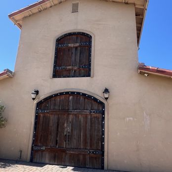 Robledo Family Winery - Robledo Family Winery - Wineries Near Me - Sonoma, California