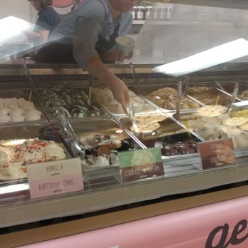 Sweet Berry - Ice Cream & Frozen Yogurt Near Me - Fairfax, Virginia Sweet Berry - Ice Cream & Frozen Yogurt Near Me - Fairfax, Virginia