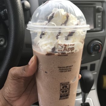 McDonald's - This is a large mocha frappe... filled as if it was a medium. This is pretty bad. How can you feel this is ok? - Fast Food Near Me - Reston, Virginia McDonald's - This is a large mocha frappe... filled as if it was a medium. This is pretty bad. How can you feel this is ok? - Fast Food Near Me - Reston, Virginia