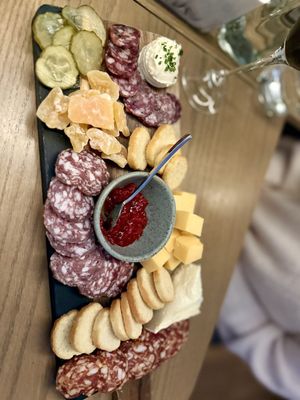 Picnic | Linden Hills by null