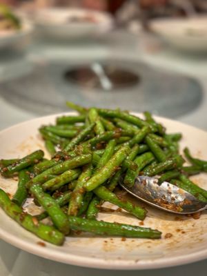 Mama Lu’s Dumpling House by null