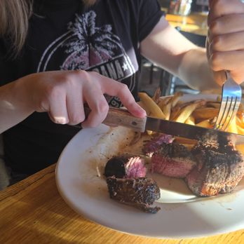 Krapils Steakhouse & Patio - Medium well filet? - Steakhouses Near Me - Worth, Illinois