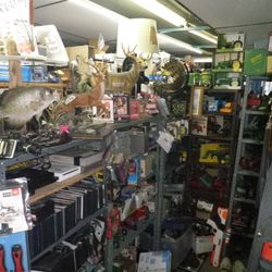 Garage Sale Store