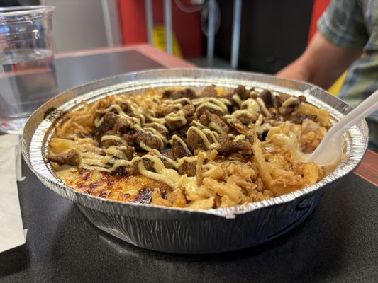Mactory Gourmet Mac N Cheese by null
