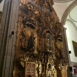 Colegio San Ignacio de Loyola Vizcaínas - Old timey church