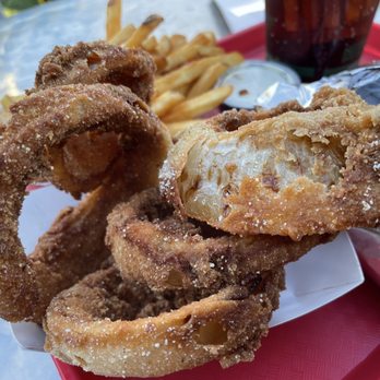 Red Mill Burgers - Onion Rings from Heaven - Burgers Near Me - Seattle, Washington Red Mill Burgers - Onion Rings from Heaven - Burgers Near Me - Seattle, Washington