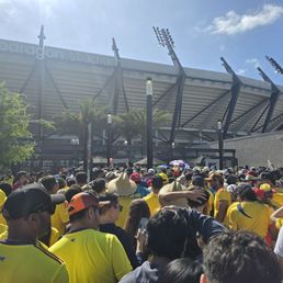 Chaos as they closed the entry gates. Chaos as they closed the entry gates.