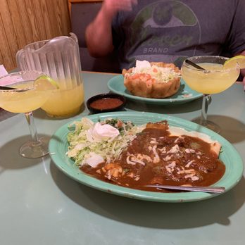 El Rio Grande - Amazing Taco Salad & enchiladas rancheros! - Mexican Near Me - Stoughton, Wisconsin