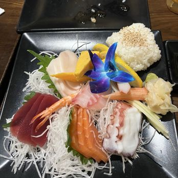 Ko Sushi - Chirashi - Sushi Bars Near Me - Bolingbrook, Illinois