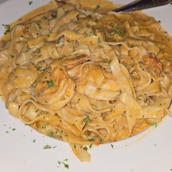 Sangria 71 - Spanish Near Me - Williston Park, New York