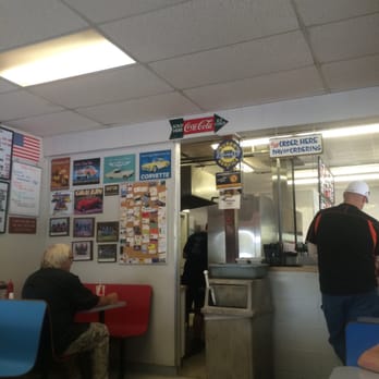 Scottie's Drive In - Inside the dining area - Burgers Near Me - Forest Grove, Oregon Scottie's Drive In - Inside the dining area - Burgers Near Me - Forest Grove, Oregon