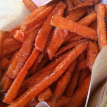 Spitz - Eagle Rock - Sweet Potato Fries With Spicy Sauce - Sandwiches Near Me - Los Angeles, California