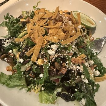 Beatrix - Baja Chopped Salad - Coffee & Tea Near Me - Oak Brook, Illinois