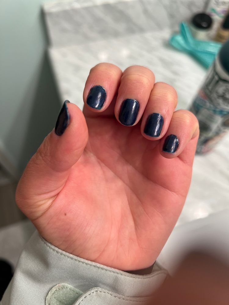 Goshen Nail Salon Logo