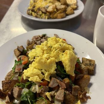 Jamie's Cafe - There are potatoes in their keto hash, technically not keto:( - Cafes Near Me - Elk Grove, California