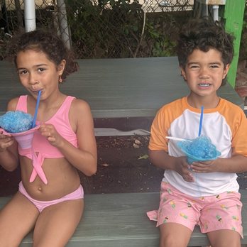 Kween Vee Smoothie - Blue raspberry Ice - Juice Bars & Smoothies Near Me