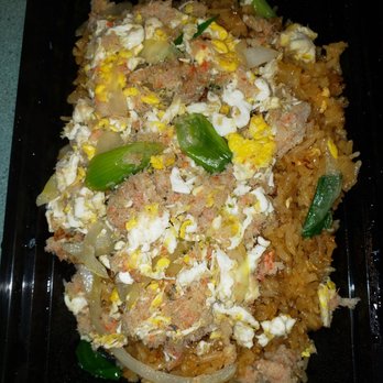 Yum Zaap Thai Kitchen - Snow crab fried rice with chicken - Thai Near Me - Pasadena, California