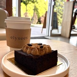 Élysées - Cappuccino Brownie