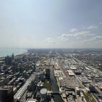 Willis Tower - Landmarks & Historical Buildings Near Me - Chicago, Illinois