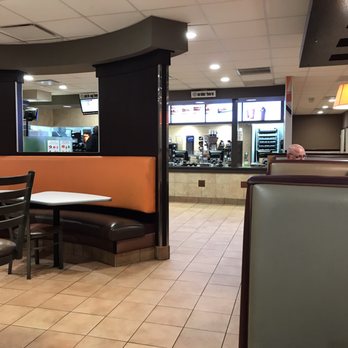McDonald's - Dining area and order counter - Fast Food Near Me - Findlay, Ohio McDonald's - Dining area and order counter - Fast Food Near Me - Findlay, Ohio