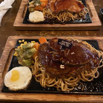 Toyori - Taiwanese Sizzling Plate w/ Rib-Eye Steak - Ramen Near Me - Houston, Texas Toyori - Taiwanese Sizzling Plate w/ Rib-Eye Steak - Ramen Near Me - Houston, Texas