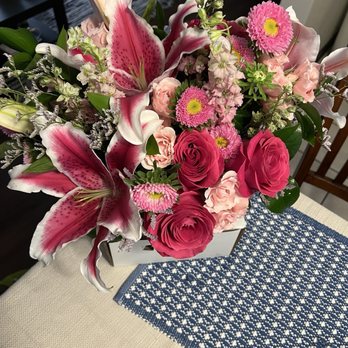 Maya Studio Florist - Florists Near Me - West Covina, California Maya Studio Florist - Florists Near Me - West Covina, California