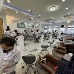 Elegance Nail Salon