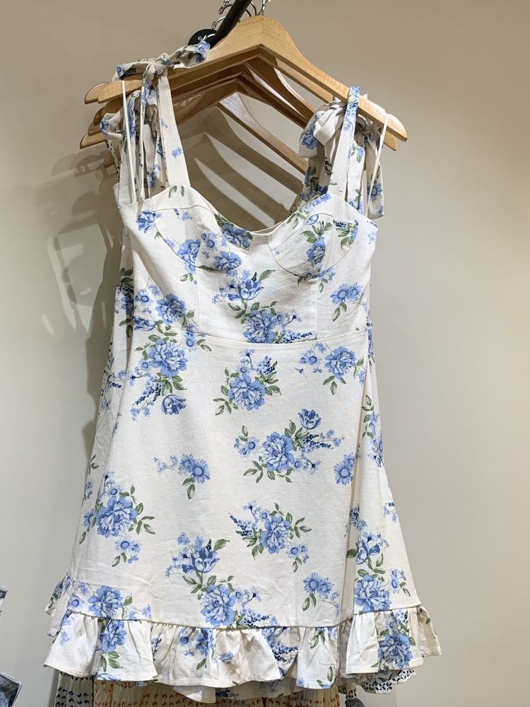 Statements Boutique Logo