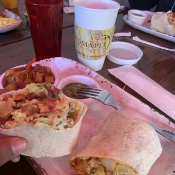 Red Maple - Breakfast Burrito - Cafes Near Me - Los Angeles, California Red Maple - Breakfast Burrito - Cafes Near Me - Los Angeles, California