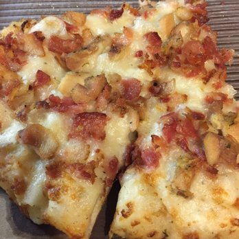 Mountain Mike's Pizza - Chicken club - Pizza Near Me - Brentwood, California