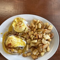 Blue Mahoe Breakfast & Lunch