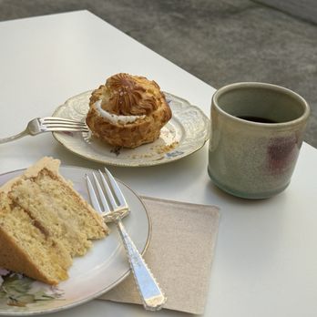 Sesame Tiny Bakery - peanut cream puff, chiffon cake, coffee - Bakeries Near Me - Berkeley, California Sesame Tiny Bakery - peanut cream puff, chiffon cake, coffee - Bakeries Near Me - Berkeley, California