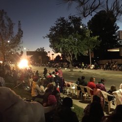 Fallbrook Christmas Parade - Parade beginning!